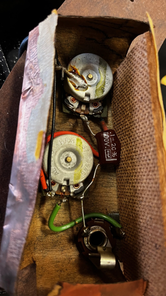 1965 Silvertone 1448 Black Sparkle - 2nd Hand