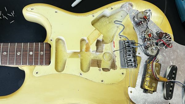 1977 Fender Stratocaster Hardtail White HSS - 2nd Hand
