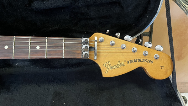 Preview: 1998 Fender Deluxe Double Fat Floyd Rose Stratocaster, EMG Steve Lukather Pickguard Set + SKB Case - 2nd Hand