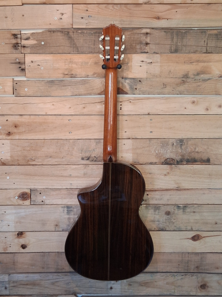 Salvador Cortez CS-220, Fichte/Palisander vollmassiv, 48mm Sattelbreite, second hand
