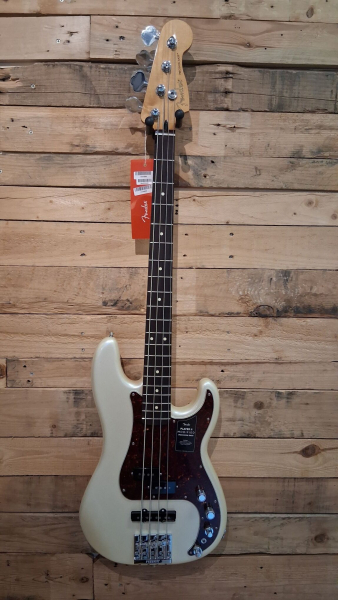 Fender Player II Modified Precision Bass RW OLP, Demomodell