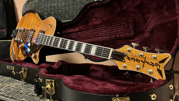 Preview: Gretsch G6134TFM-NH Nigel Hendroff Signature Penguin Amber Flame - 2nd Hand