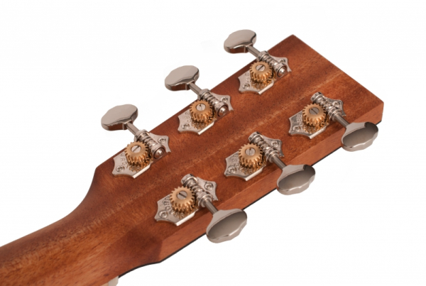 Preview: Larrivee OM-40R Legacy L.R.Baggs Anthem
