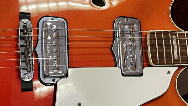 Preview: Fender 1967 Coronado II Candy Apple Red - 2nd Hand