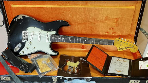 Preview: Fender 2026 Custom Shop, Michael Landau Signature 1968 Stratocaster, Round-Laminated Rosewood, Black