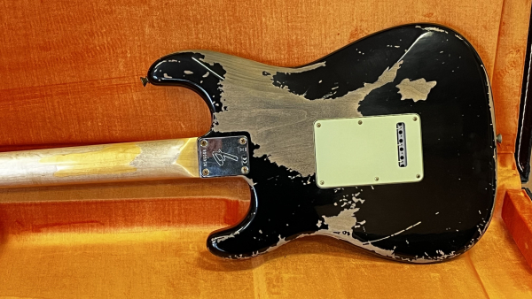Fender 2026 Custom Shop, Michael Landau Signature 1968 Stratocaster, Round-Laminated Rosewood, Black