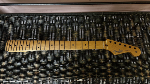 Fender American Professional Stratocaster Neck, 22 Narrow Tall Frets, 9,5 Radius, Deep C