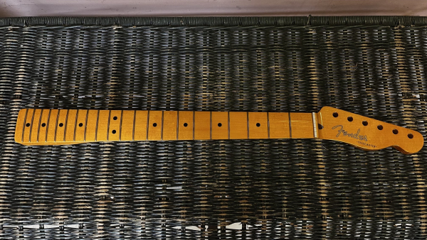 Fender Classic Series 50s Telecaster Neck with Lacquer Finish, C Shape, 7,25 Radius