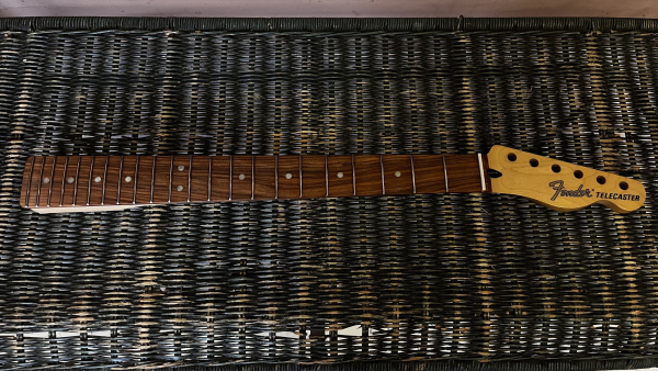 Fender Deluxe Series Telecaster Neck 12 Radius, 22 Jumbo Frets, Pau Ferro, C Profile