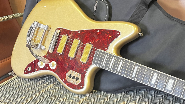 Preview: Fender Gold Foil Jazzmaster - 2nd Hand