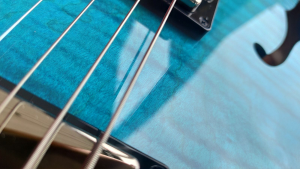 Gibson ES-335 Figured Ocean Water Perimeter 2nd Hand * Demomodell *