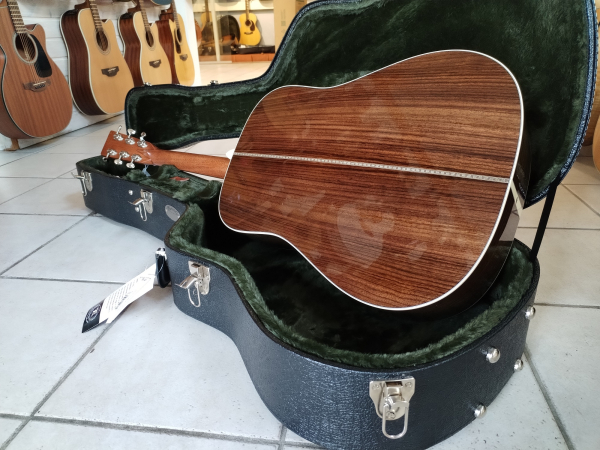 Martin D-28 Billy Strings Signature