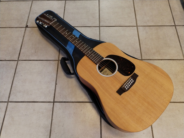 Martin D-X2E 12 string second hand