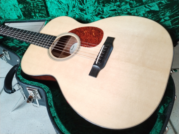 Preview: Bourgeois Touchstone OM Country Boy