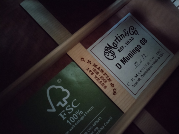 Preview: Martin D Muninga second hand