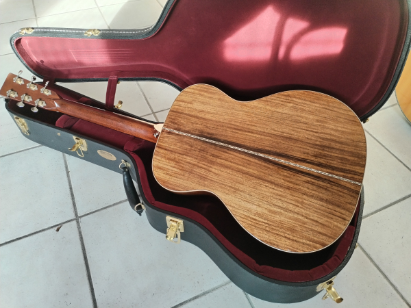 Martin 000-28 Brooke Ligertwood Anthem second hand