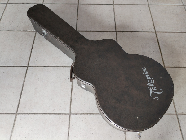 Takamine Western Koffer second hand