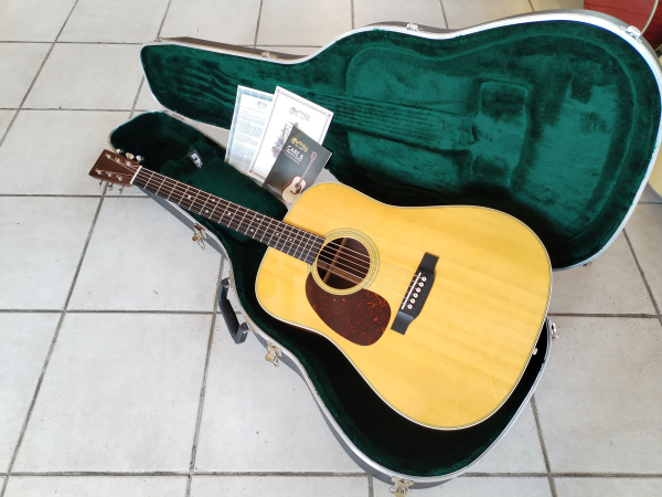 Martin D-28L second hand