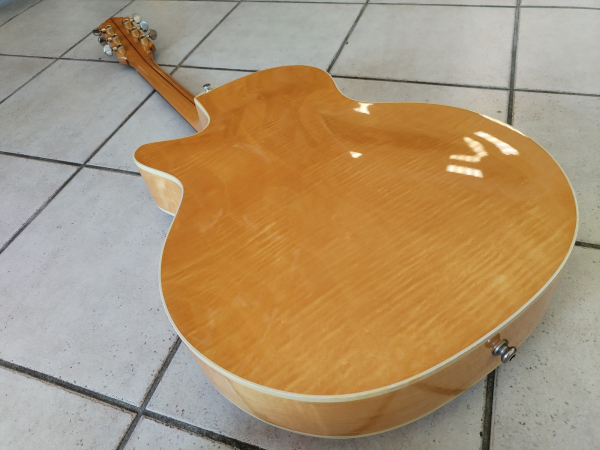 Preview: Guild F30CE second hand made in USA
