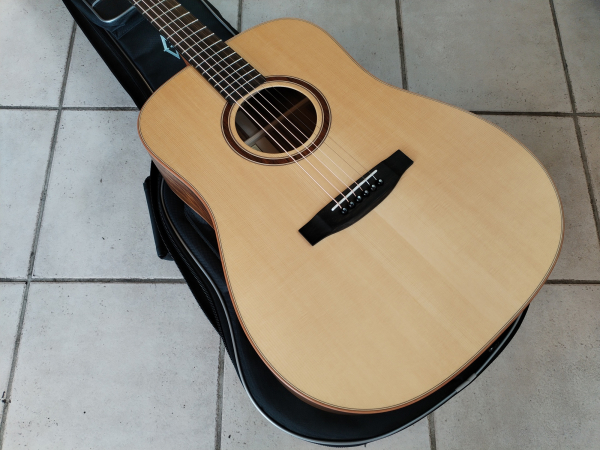 Preview: Lakewood D-18 Demomodell zum Sonderpreis