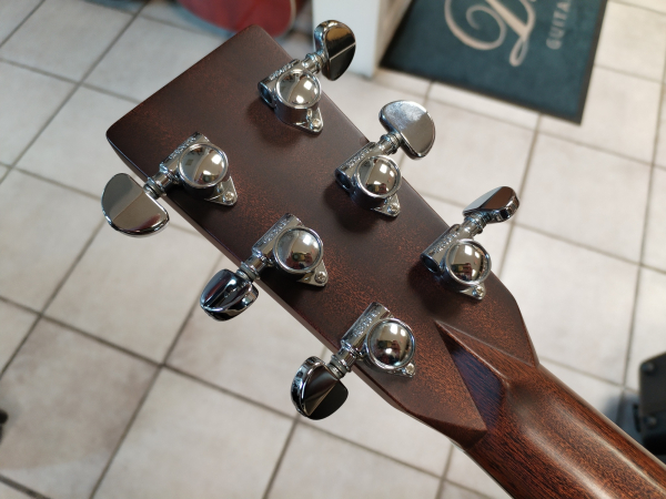 Martin 000-28 Sunburst second hand