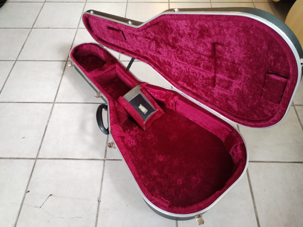Preview: Maton Hiscox Case Dreadnought second hand