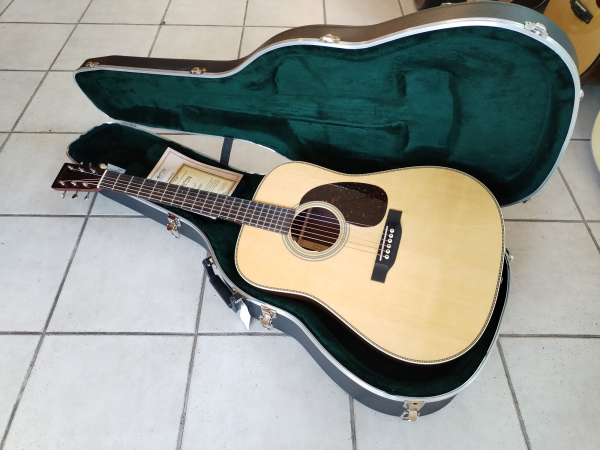 Martin HD-28E LRB