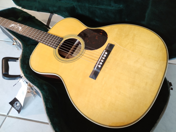 Preview: Martin 000-28 Shawn Mendes Limited