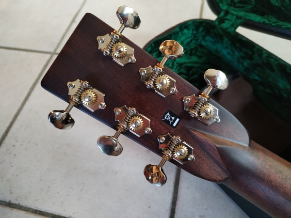 Bourgeois Downeast OMCE Soloist