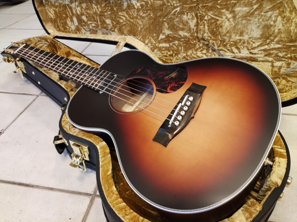 Preview: Maton EMTB6 Troubadour Mini Maton