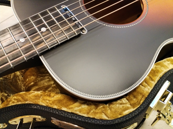Maton EMTB6 Troubadour Mini Maton