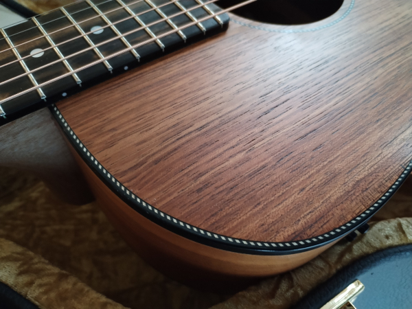 Preview: Maton EBW70C Blackwood second hand