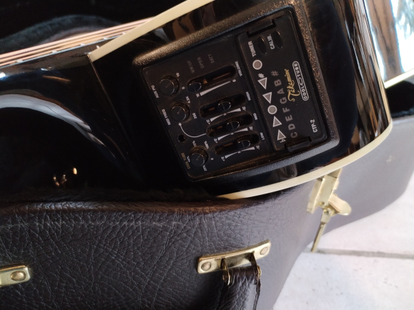 Preview: Takamine Limited 2008 second hand