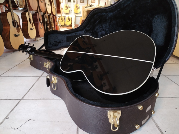 Preview: Takamine Limited 2008 second hand