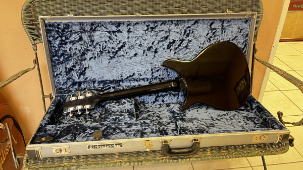 Preview: Rickenbacker Model 325 C64 Jetglo - 2nd Hand