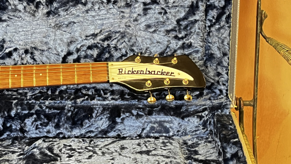 Rickenbacker Model 325 C64 Jetglo - 2nd Hand