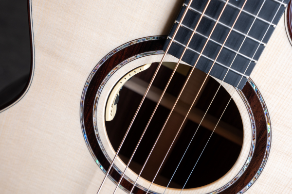 Preview: Lakewood M-32CP