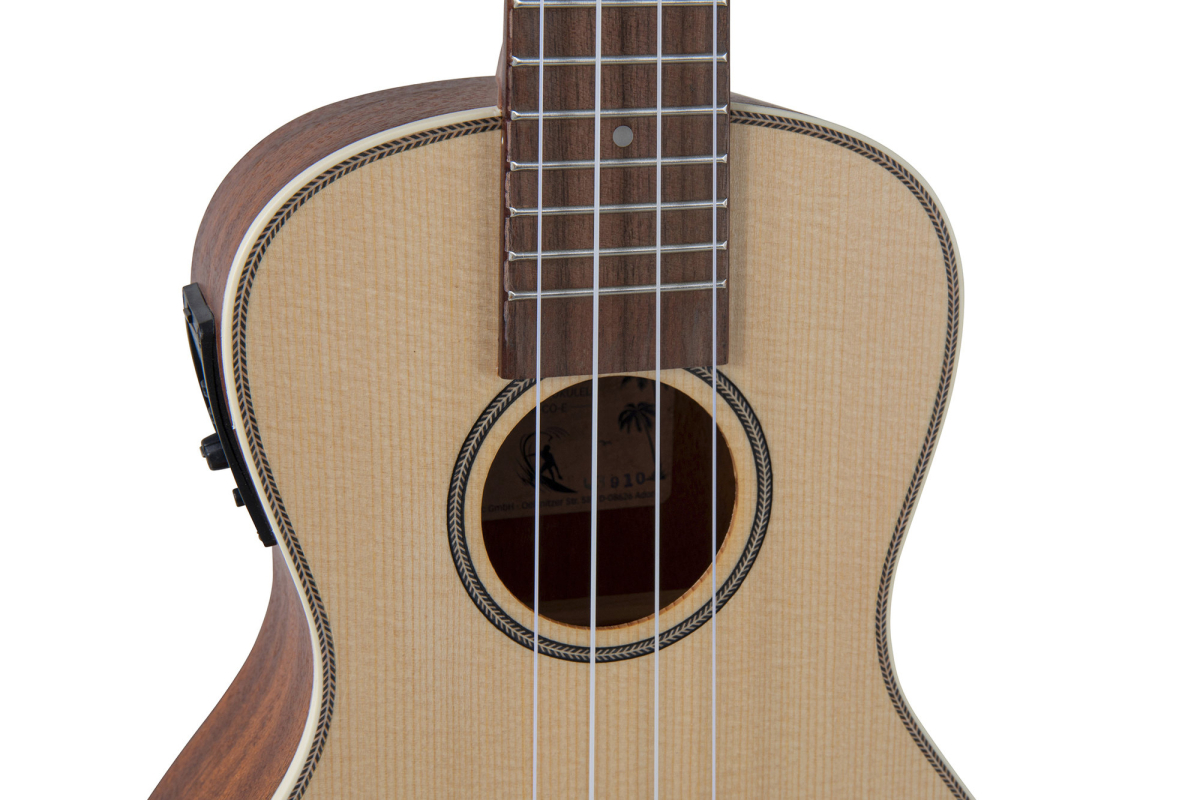 Gewa Manoa Concert Ukulele Elektro incl.Tasche UVP 217,00