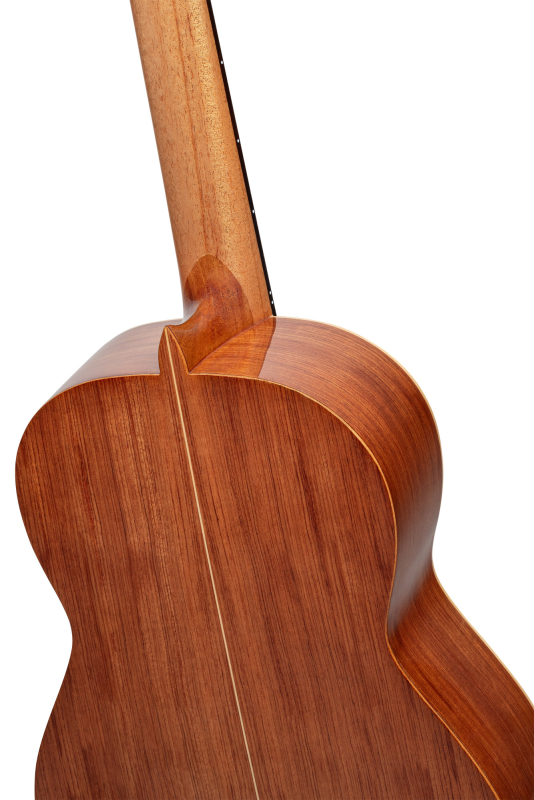 Ortega R18G, Zeder massiv / Bubinga, made in Spain