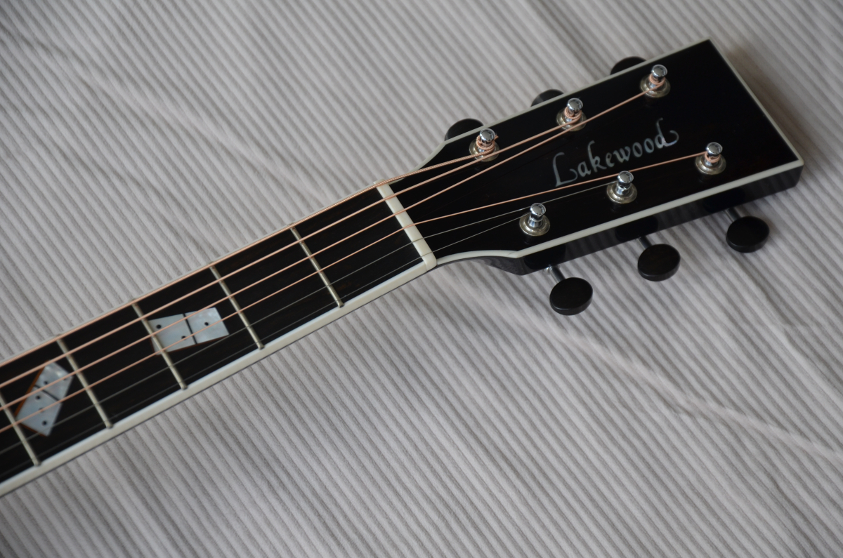 Lakewood D-14 custom, Fichte Mahagoni vollmassiv, L.R. Baggs Element PU second hand