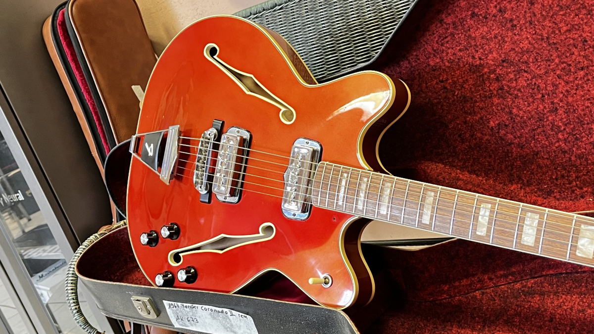 Fender 1967 Coronado II Candy Apple Red - 2nd Hand