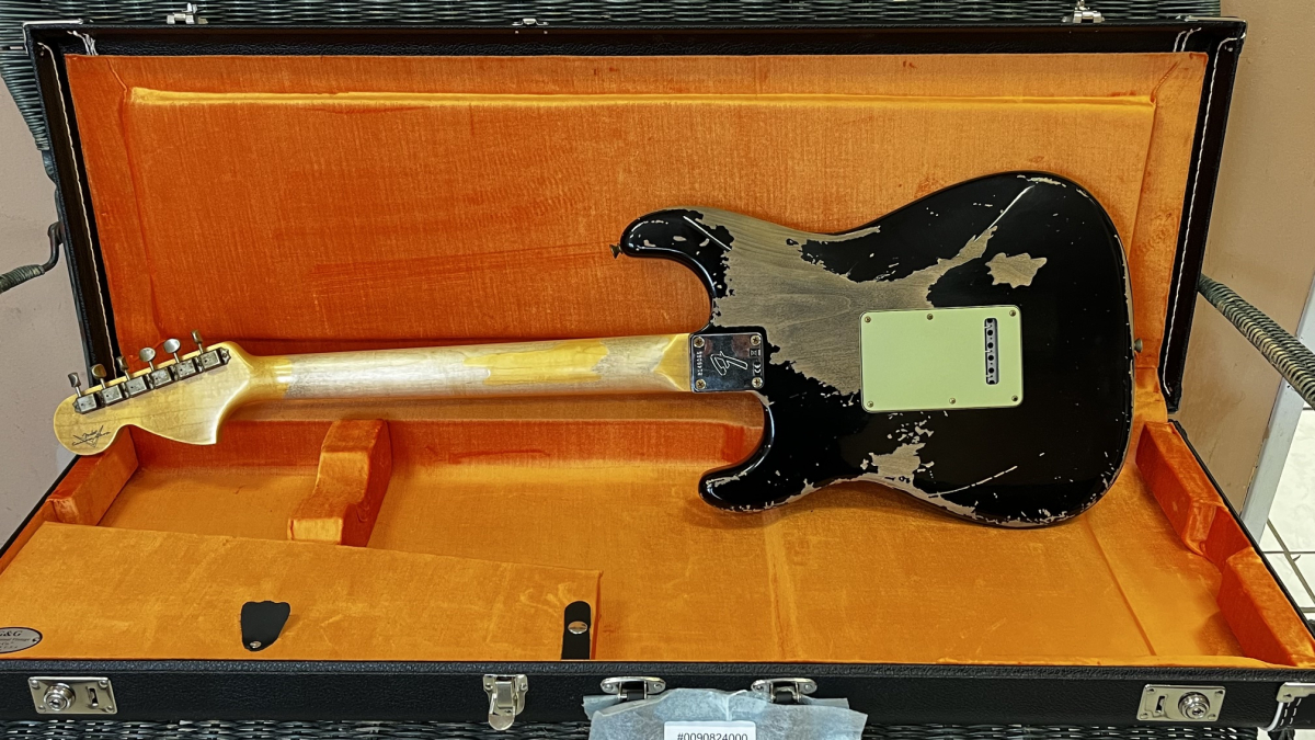 Fender 2026 Custom Shop, Michael Landau Signature 1968 Stratocaster, Round-Laminated Rosewood, Black