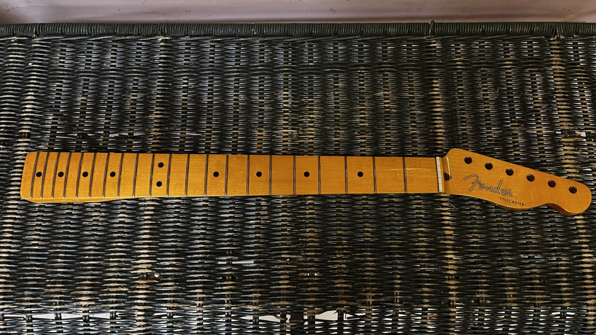 Fender Classic Series 50s Telecaster Neck with Lacquer Finish, C Shape, 7,25 Radius