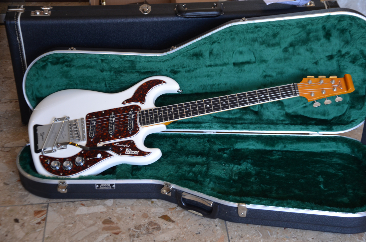 Burns Legend Deluxe Bj 2002 Made in England orig.Case