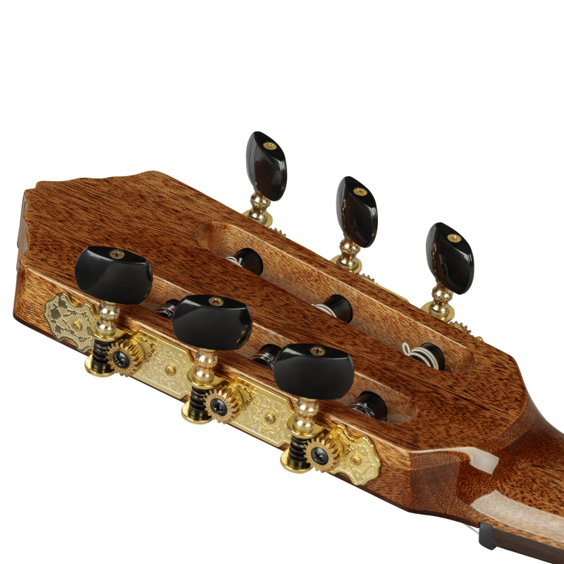 Ortega Grandsuite-CE, Europäische Fichte massiv / Palisander, 48mm Sattelbreite, Pickup, Cutaway, Monitorschallloch