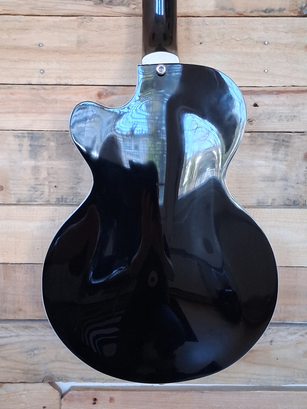 Höfner HI-CB-BK, Höfner Club Bass, second hand