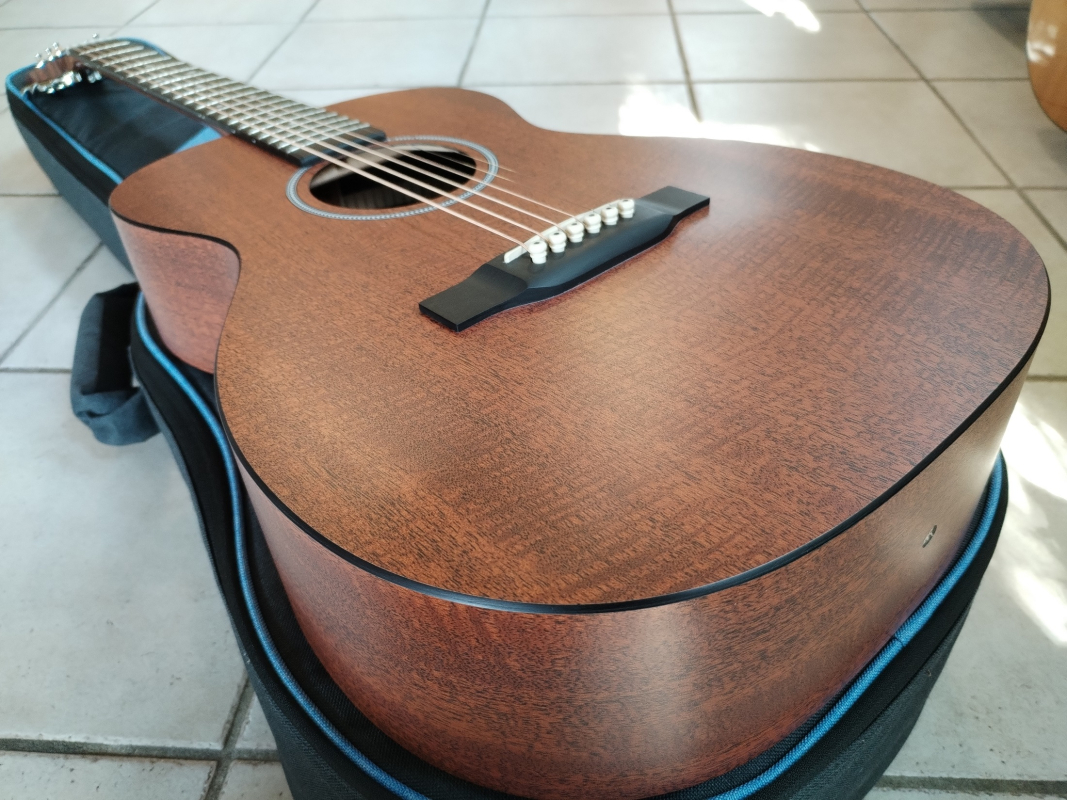 Martin 0X1 Parlor second hand incl.Gigbag