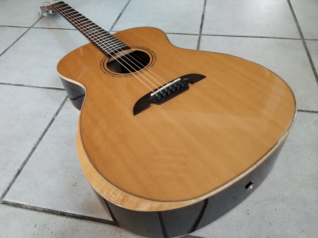 Alvarez AG-70AR second hand