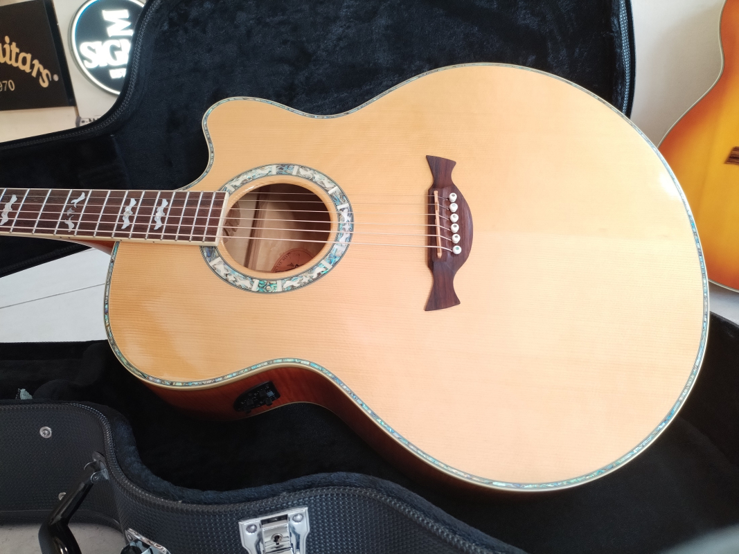 Crafter JE-30 second hand