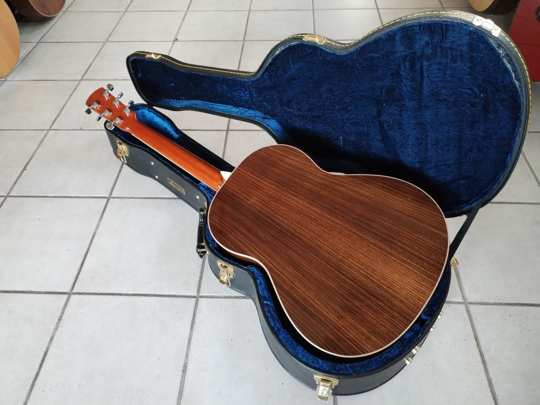 Larrivee L-09 Anthem second hand